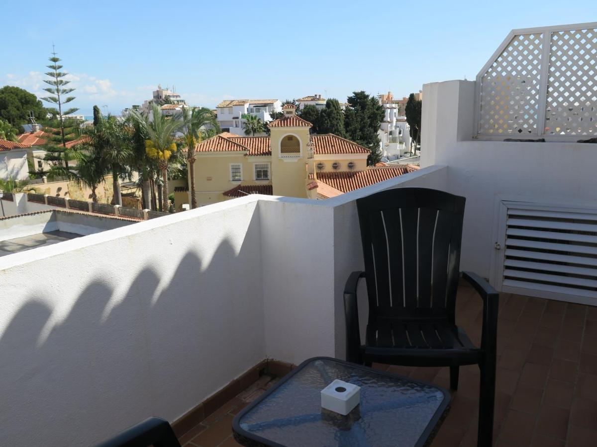 La Luna Blanca Torremolinos Bagian luar foto